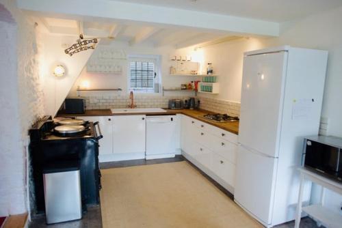 Quirky and spacious 3 bed home central Arundel in Arundel