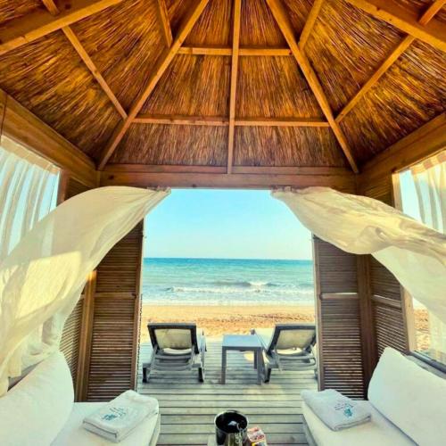 pludmale, SUN & SEA apartments in Thalassa Beach Resort, Northern Cyprus in Vokolida