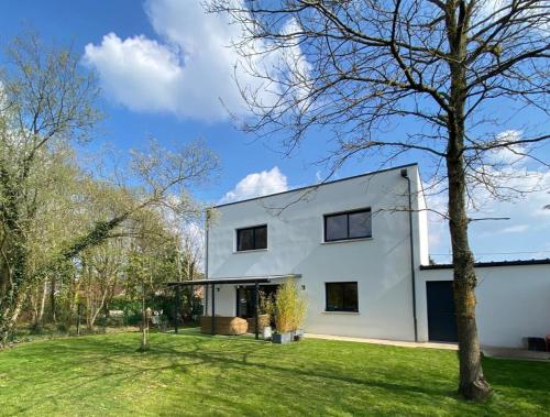 24H du Mans - Maison avec jardin & parking - Location saisonnière - Changé