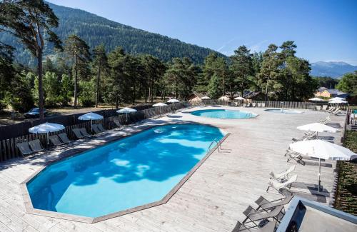 Surrounding environment, Huttopia Bourg St Maurice in Le Mollard