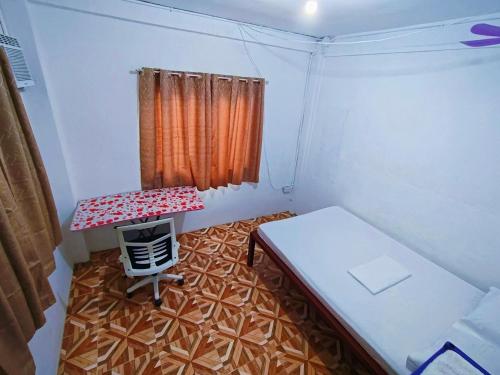 Siquijor Pier Guest House, Valencia, Negros Oriental