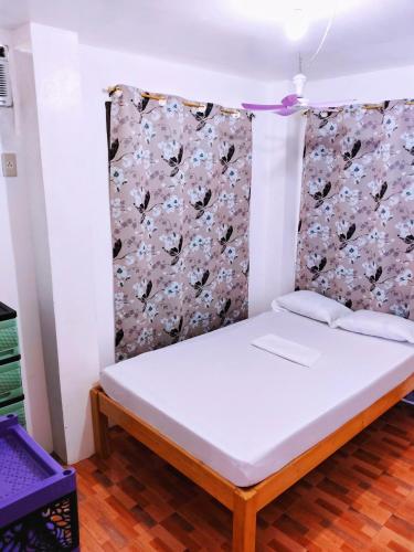 Siquijor Pier Guest House in ซีคุยเจอร์