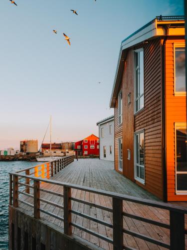 Henningsvær Bryggehotell - by Classic Norway Hotels in Henningsvaer