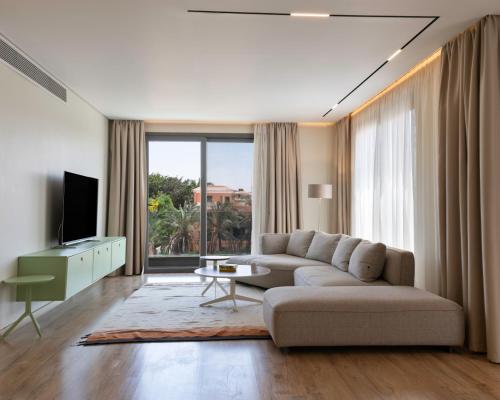 New Cairo, Silver Palm, Rivera