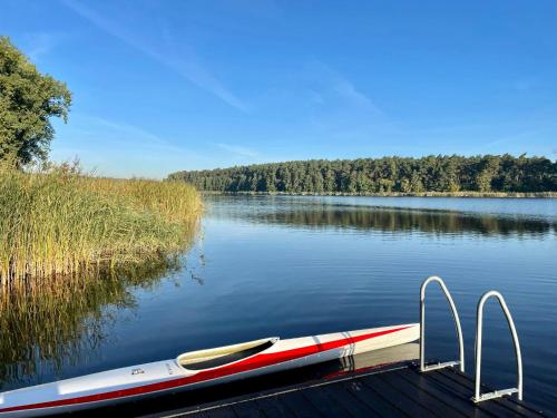 Domek nad Jeziorem in Sobota