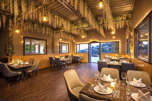 Restoran, Hotel Creek Valley - Near Mussoorie Lake in Tundhar Village
