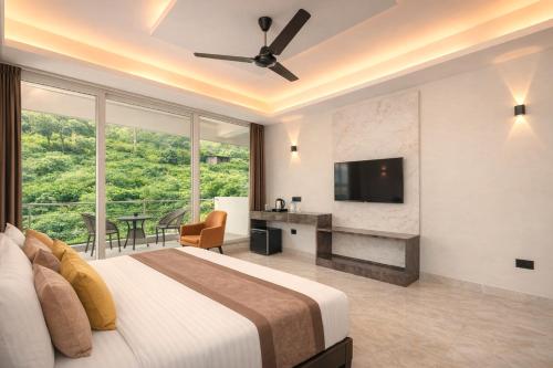 Hotel Creek Valley - Near Mussoorie Lake in Tundhar Village