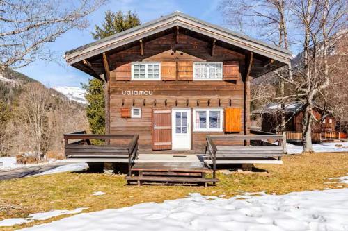 Chalet familial alpin tout en bois