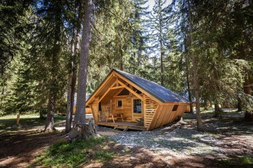 Huttopia Champagny en Vanoise – khách sạn tại Le Planay