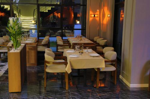 Restorāns, Gelevera Park - Otel Spa Restaurant in Tirebolu