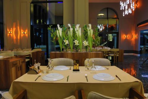Restorāns, Gelevera Park - Otel Spa Restaurant in Tirebolu