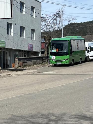 Enjoy Georgian Regions in 泰特里茨卡羅