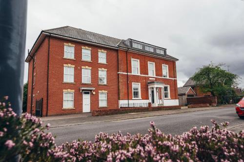Dalby House - Mapleton