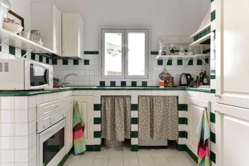 Maru Apartment - image 10