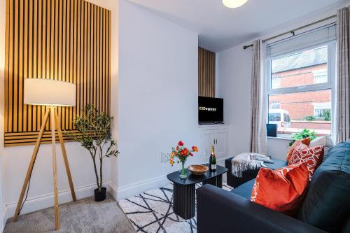 Relaxing 2-Bed Retreat by 53 Degrees Property with Easy Wrexham Access in Wrexham