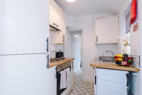 Relaxing 2-Bed Retreat by 53 Degrees Property with Easy Wrexham Access in Wrexham