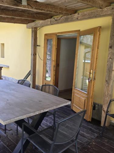 Balkons/terase, Pod modříny (Pod modriny) in Adrspach