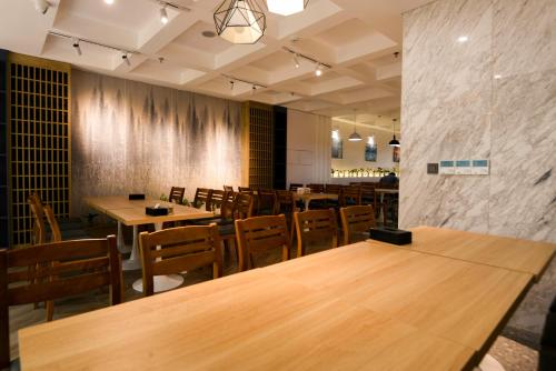 Banquet hall, Deluxe Double City View - Anstay Marina Hotel in Hạ Long