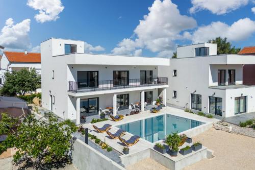 Villa Claudio - Happy Rentals – khách sạn tại Srima