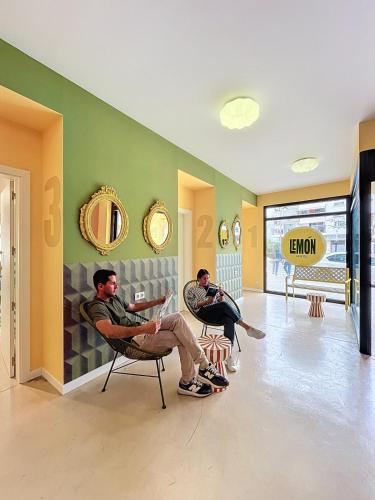 Lemon Hostel Altea habitaciones privadas y compartidas in Altea