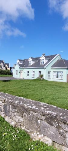 Dubhlinn House Accommodation in Doolin