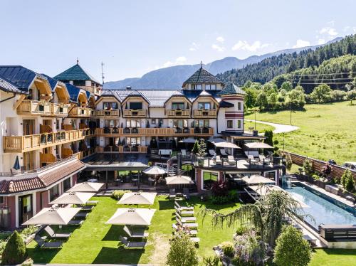 Tevini Dolomites Charming Hotel - Rabbi