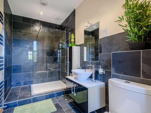 Iekārtas, 4 Bed in Taynuilt oc-85404 in Inverinan Beag