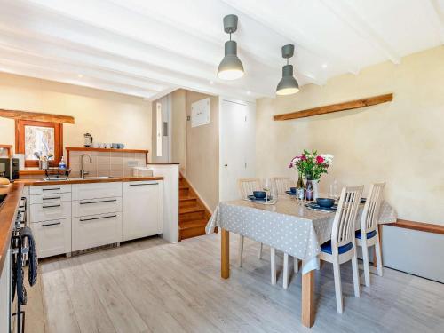 Iekārtas, 2 Bed in Ross-on-wye oc-73253 in Hope Mansell