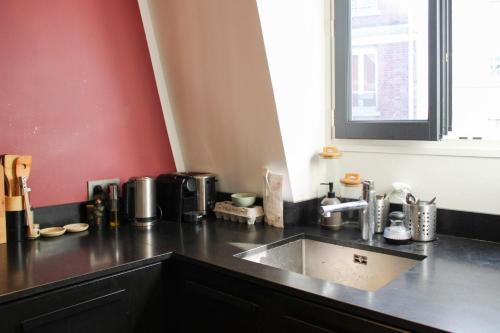 Spacious 74 m apartment near Montmartre in Montmartre