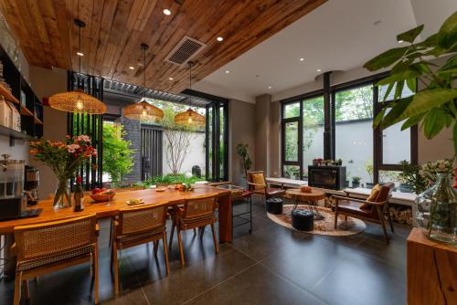 Restaurant, Luming Courtyard Private Villa - Xi'an Ancient City Bell Tower Branch. in Xian