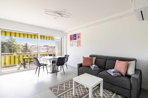 Elegance and serenity with terrace, view & A C