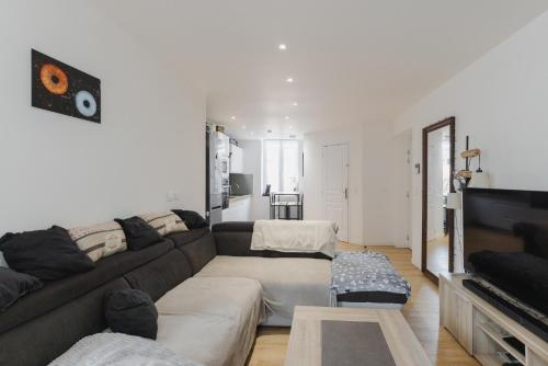 Grand appartement duplex - Gare & centre - Climatisé - Location saisonnière - Bourg-en-Bresse