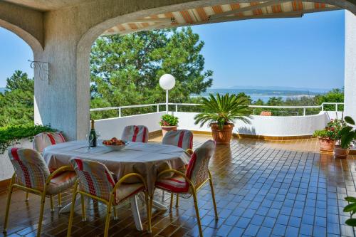 balkon/terras, Bella Vista Apartments in Sopaljska