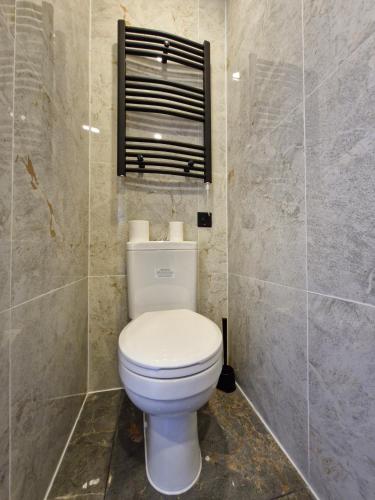 Studio - Near Regents Park - WiFi - Sleeps 2 - image 8