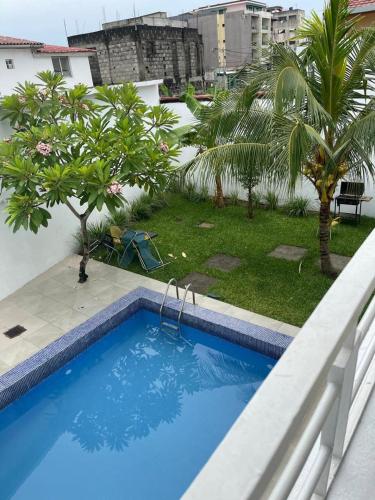 Studio avec Piscine - Cocody Angré Abidjan (Studio avec Piscine - Cocody Angre Abidjan) in อาบิดจัน
