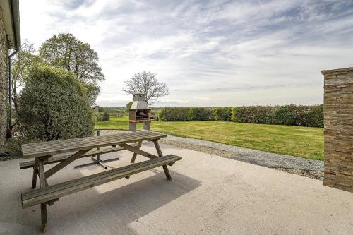 Viesnīcas āriene, Gîtes des Lacs - Le Noisetier (Gites des Lacs - Le Noisetier) in Jugon-les-Lacs