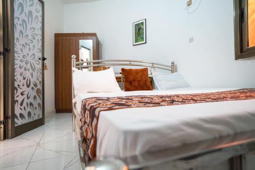 Hôtel Bambouck (Hotel Bambouck) in Nioro Du Rip