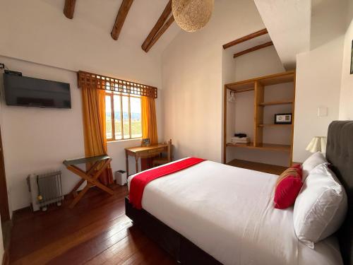 Hotel Monasterio San Pedro - Tap to explore photos