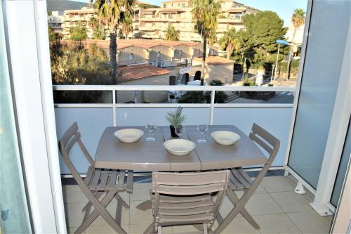 CA270-203 STUDIO avec balcon 3 Personnes À CAVALAIRE SUR MER