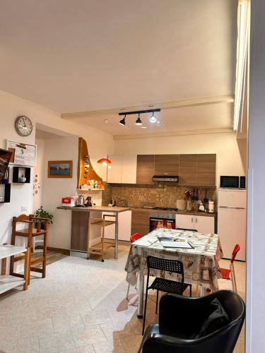 kuhinja, Castellano Holiday house in San Lazzaro