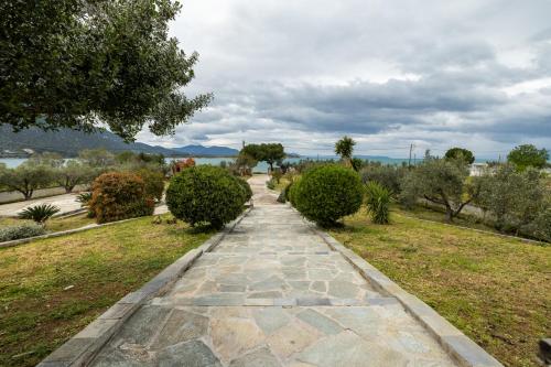 Apkārtne, Ioanna Sunset Retreat in Saint Minas