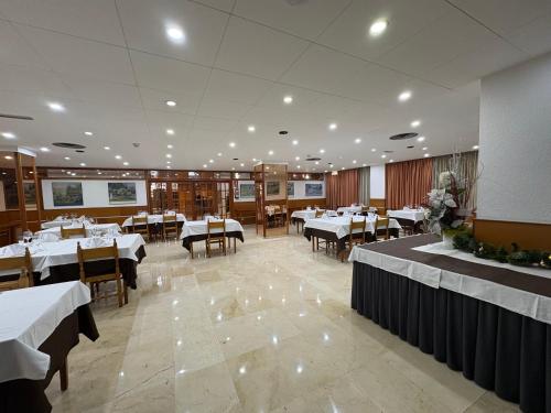 Sala de festes, Hotel Folch in Sant Julia de Loria