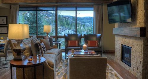 Edgemont 2306 - Luxury Ski-in Ski-out Condo secondary