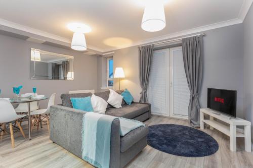 Forbes Retreat - Donnini Apartments, Ayr