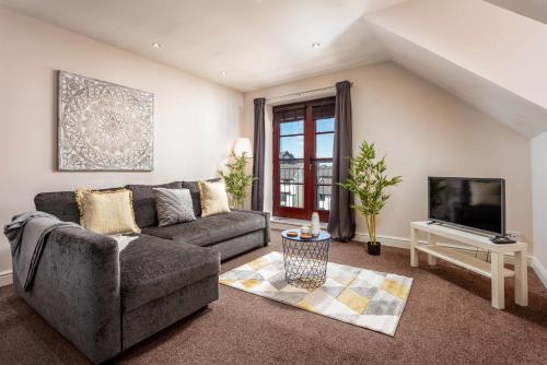 Elliot Suite No9 - Donnini Apartments, Ayr