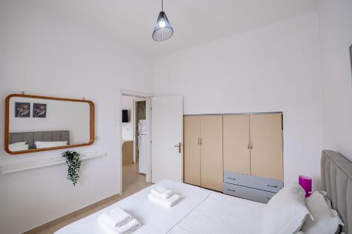 Gregory's Apartments - image 3