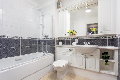 Millbrae Residence - Donnini Apartments - image 2