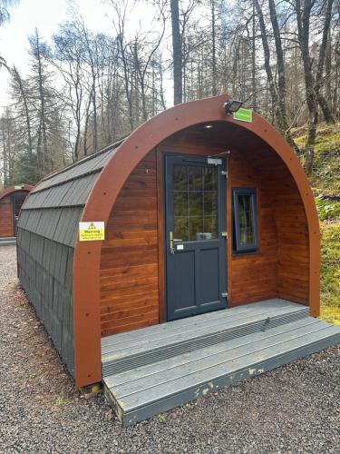 By The Way Campsite, Posh Pod Lochy in Тіндрам