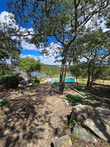 景观, Pakanaka Lodges & Resorts, Goromonzi Zimbabwe in 鲁瓦