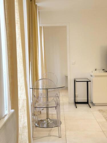 Charming studio in the heart of Rpublique - image 4